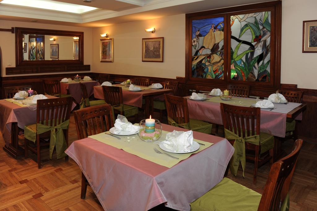 Hotel Centar Balasevic Belgrad Exterior foto